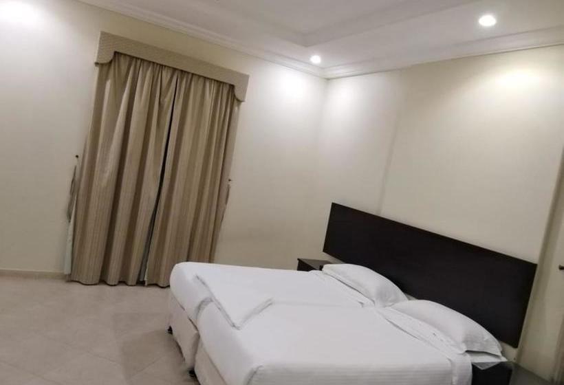 ホテル المختارون الأول