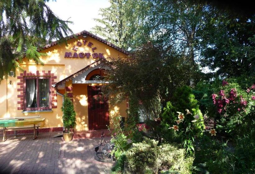 هتل готель маєток