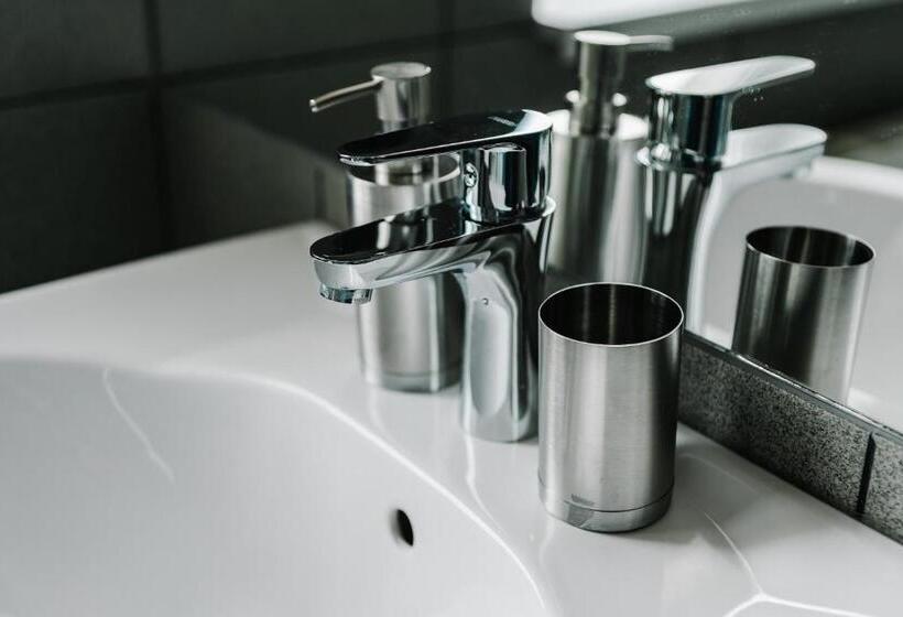 هتل готельно рестораний комплекс Silver