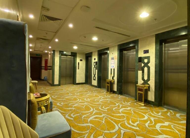 هتل Al Andalus Plus