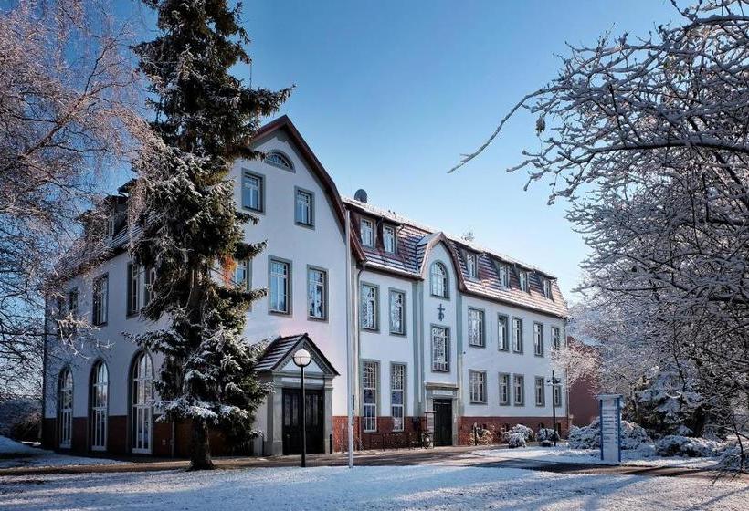 ホテル Bildungs  Und Begegnungsstätte Brüderhaus