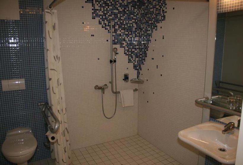 ホテル Bildungs  Und Begegnungsstätte Brüderhaus