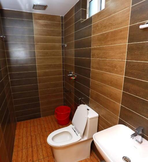 ホテル Candle Wood Munnar