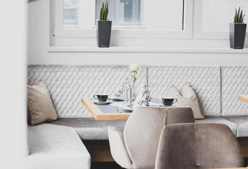 Boutique Hotel Edelmanns