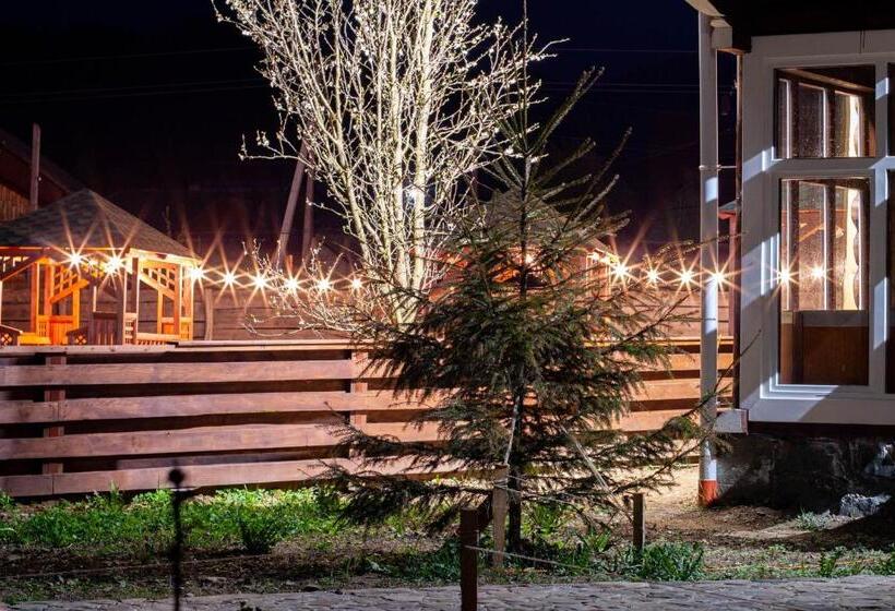 Отель Greenwood