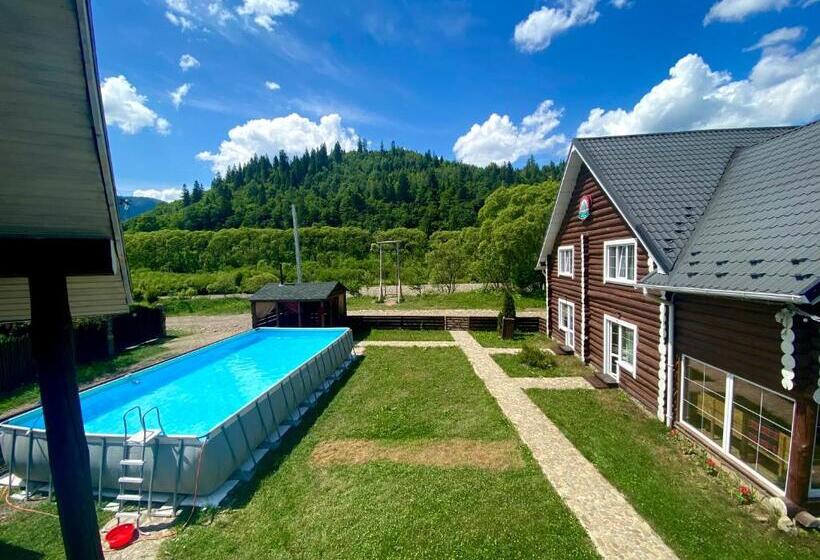 Отель Greenwood