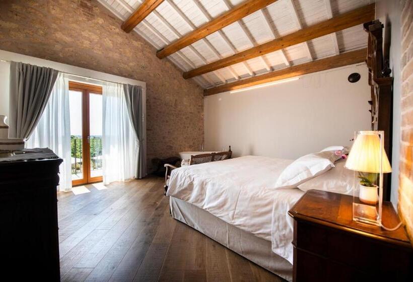 בית מלון כפרי Magari Estates Boutique