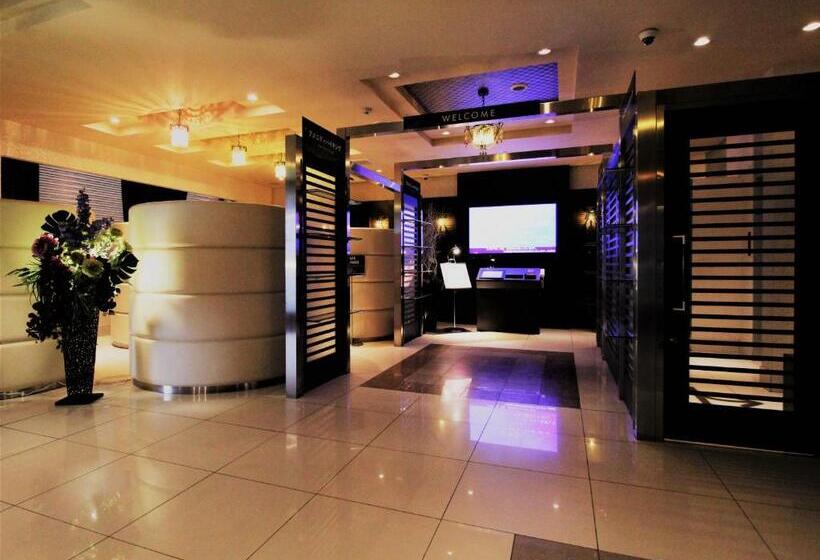 فندق Opus  Adult Only