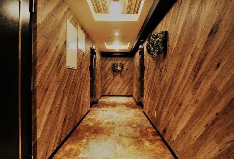 فندق Opus  Adult Only