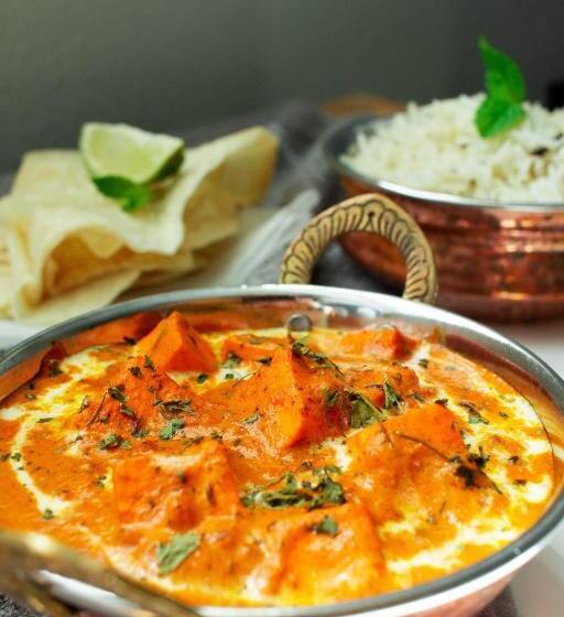 ホテル Oyo 72863 New Satkar