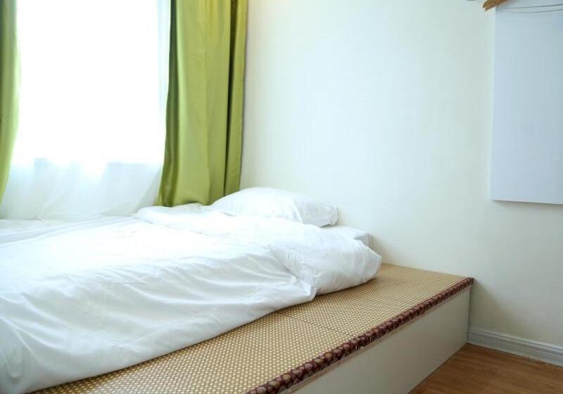 Отель Shell Zaozhuang Taierzhuang Ancient City Battle Memorial