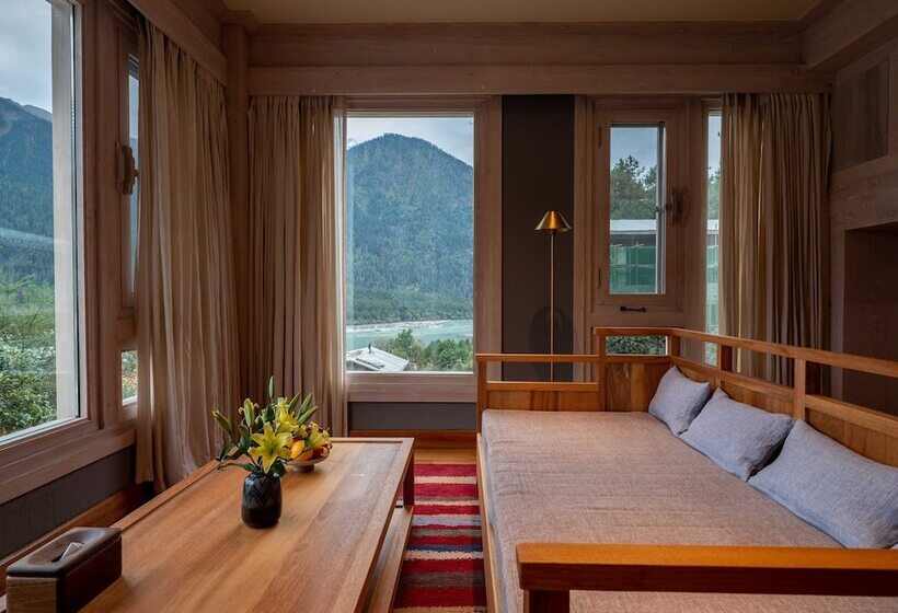 Отель Songtsam Linka Bomi