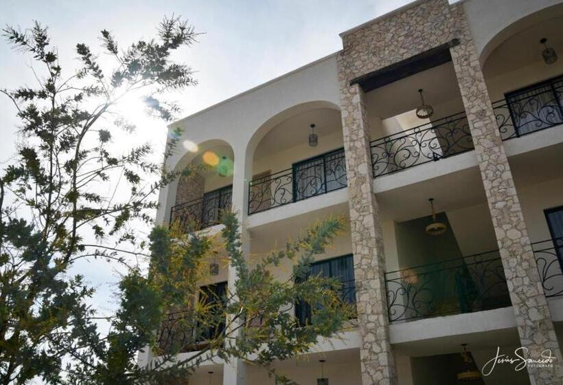 فندق Suites Campestres Montebello