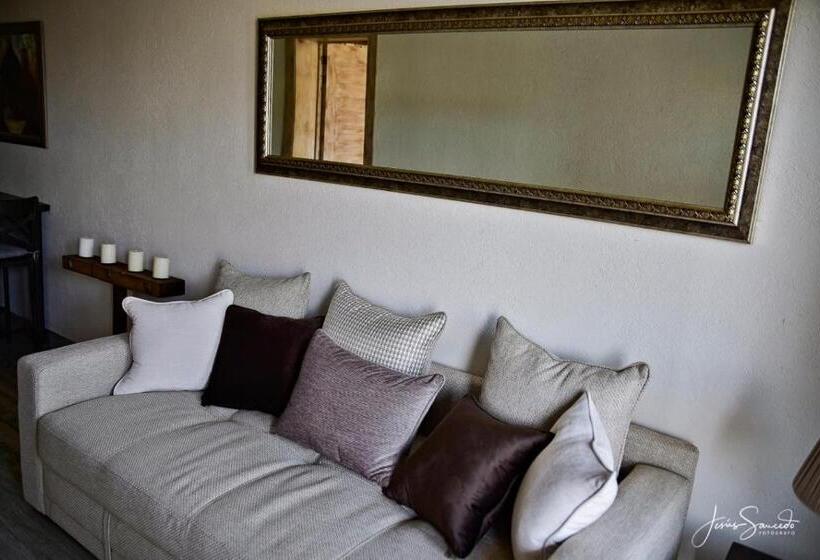 فندق Suites Campestres Montebello