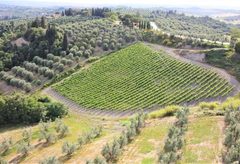 هتل Tenuta Barbadoro Agriturismo Apartment