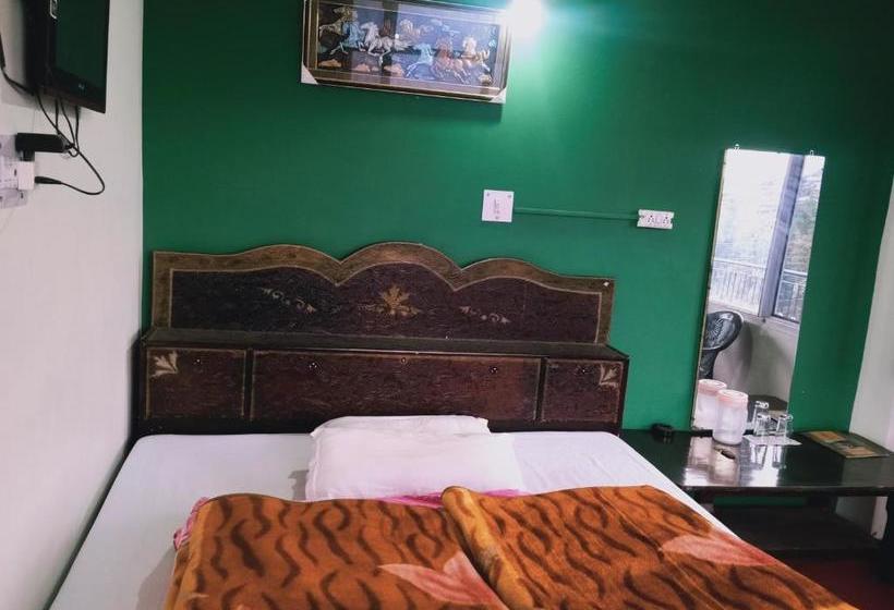 ホテル The Tragopan