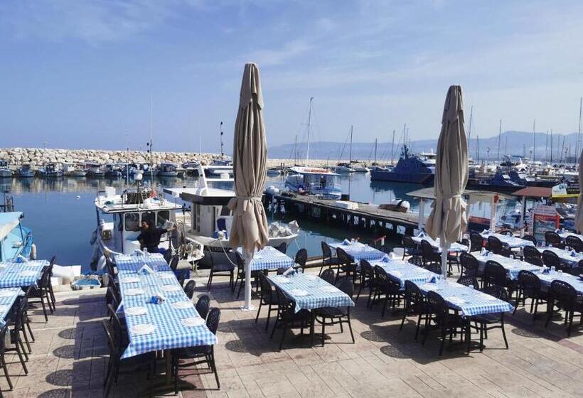 בית מלון כפרי Y & P Latchi