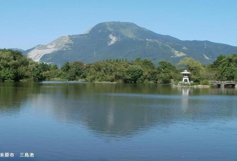 펜션 ゲストハウス メグルヤ 中山道柏原宿