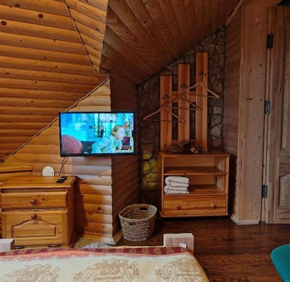 پانسیون садиба градний узвіз