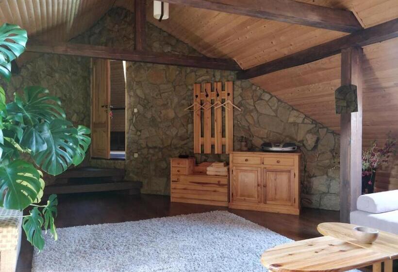 پانسیون садиба градний узвіз