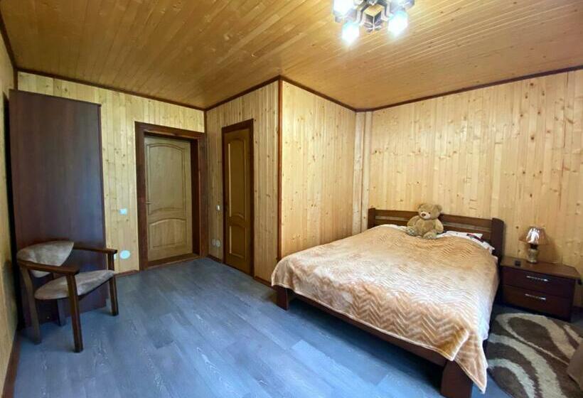 Pension під магурою