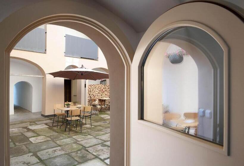 ペンション Bonviván Apartments