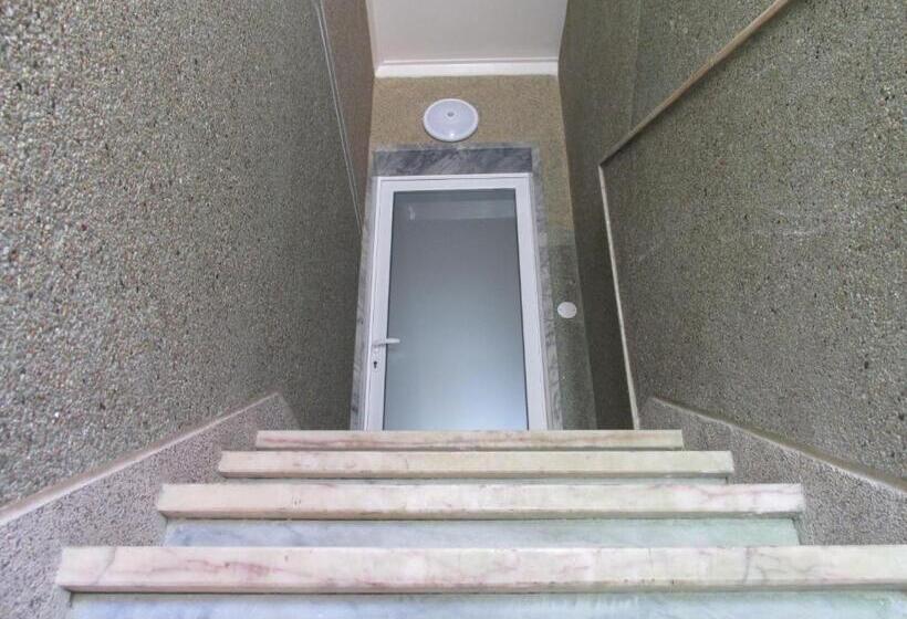 ペンション Guesthouse Marialva Park