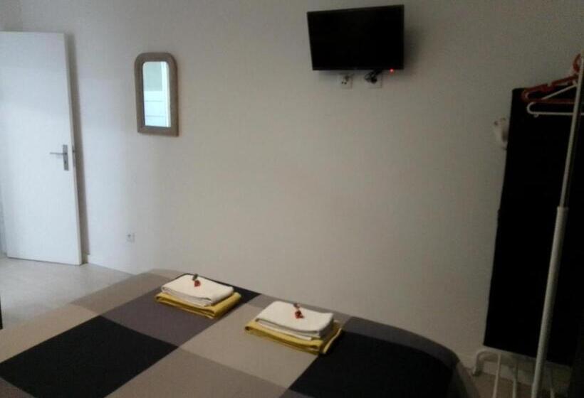 ペンション Guesthouse Marialva Park