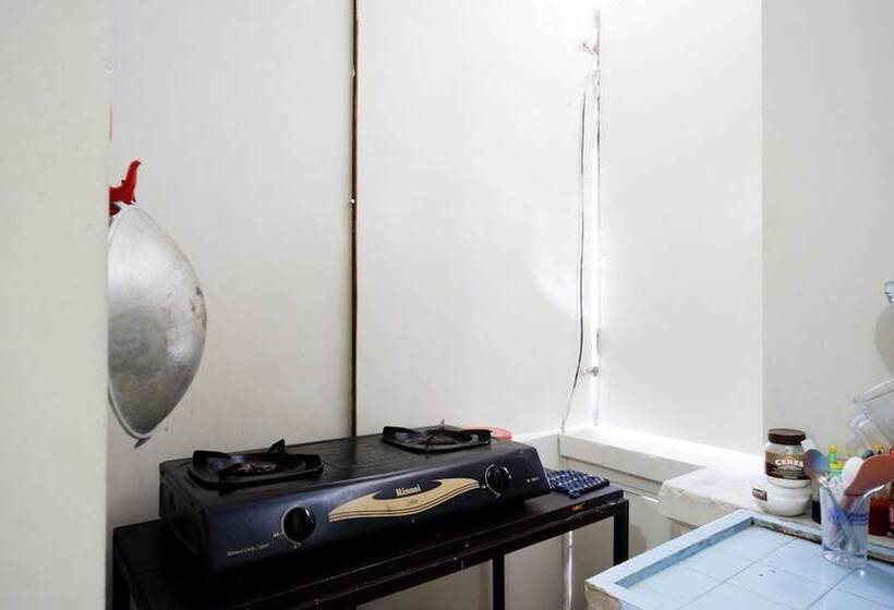 Пансион Koolkost Female Syariah Near Uii Taman Siswa