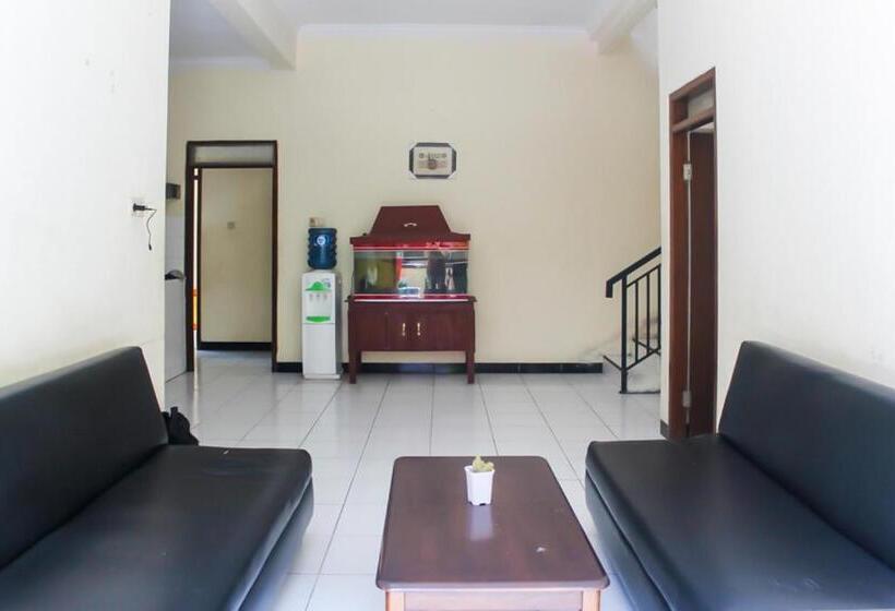 膳宿费 Koolkost Syariah Near Universitas Ahmad Dahlan Kampus 1