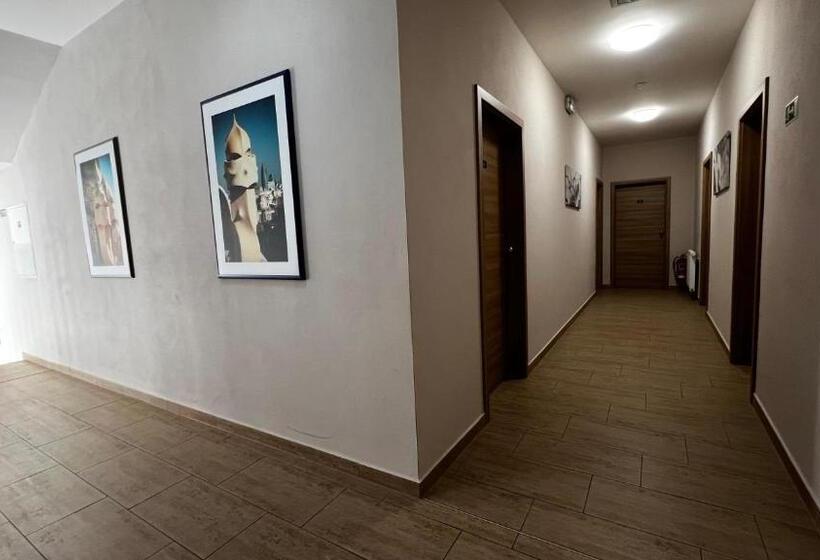 ペンション Penzion Lacasa