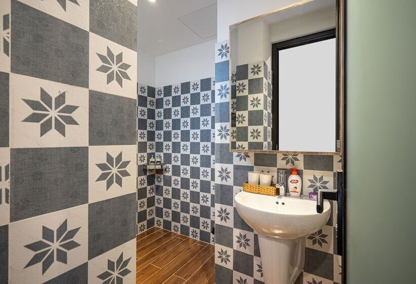 پانسیون The Yard Phu Quoc