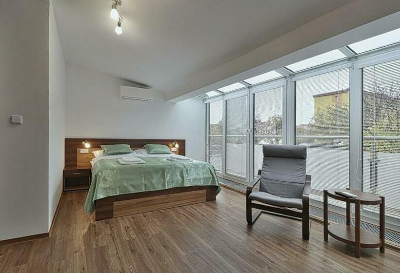 Пансион Restaurant Penzion City