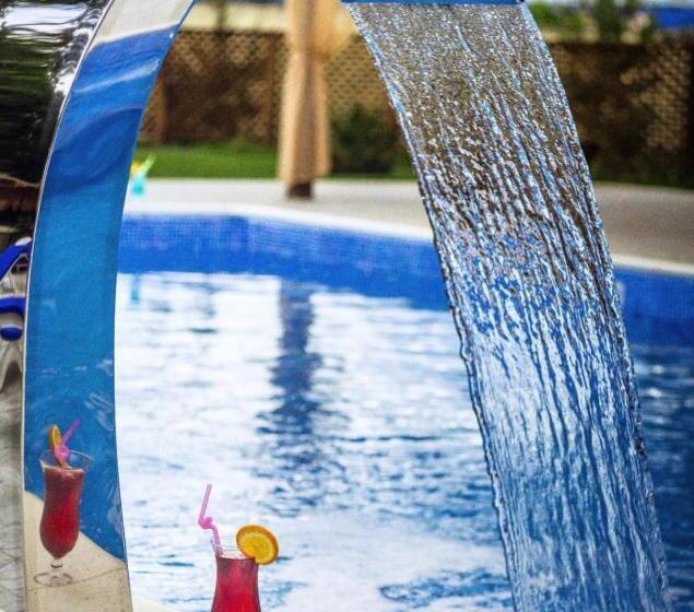 Relax Hotel   Restaurant Complex