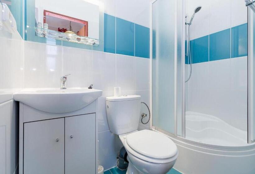 Sherwood Hotel Vojkovice Nad Ohří