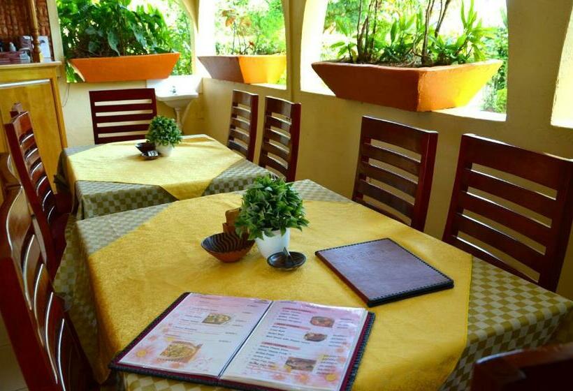 Sunset Hotel Entebbe