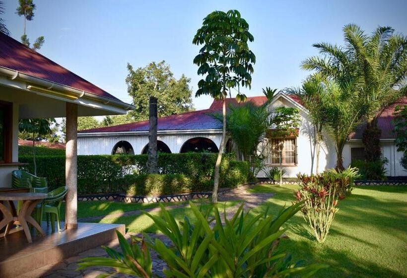 Sunset Hotel Entebbe