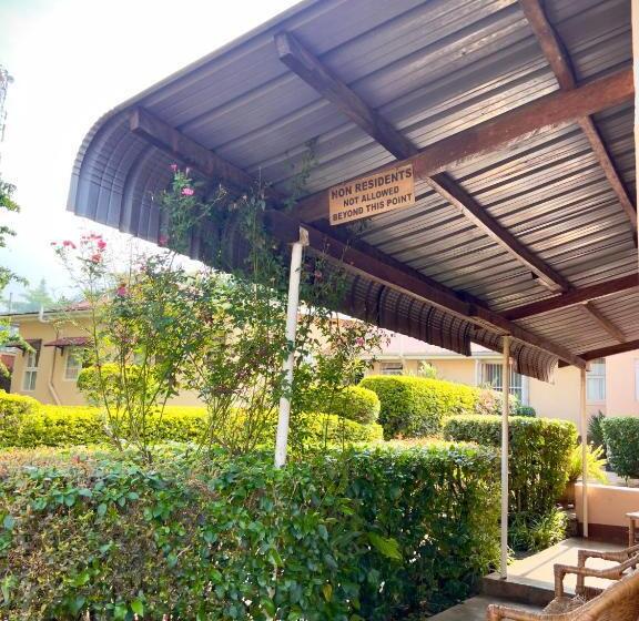 Sunset Hotel Entebbe