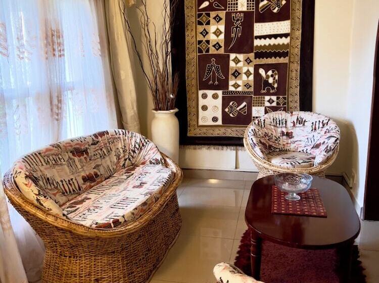 Sunset Hotel Entebbe