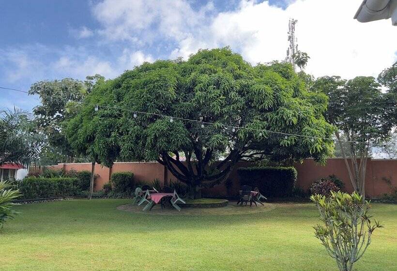 Sunset Hotel Entebbe