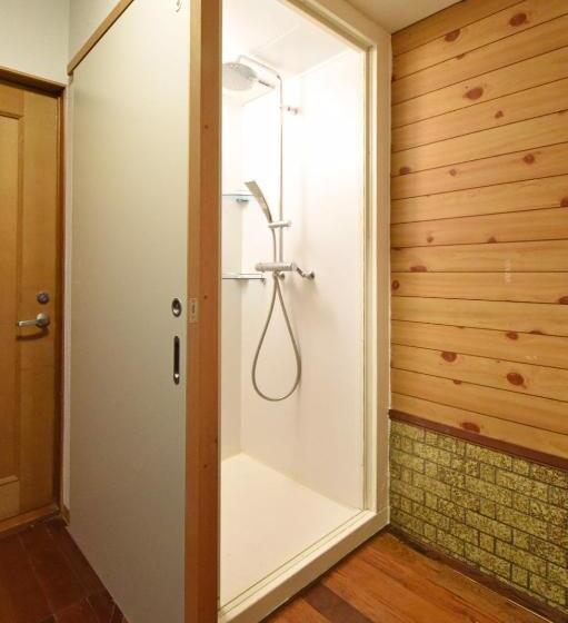 ユースホステル 一棟貸し切り ゲストハウス Sai