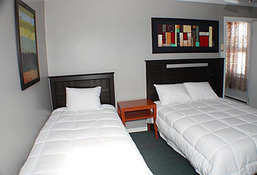 ユースホステル Auberge Du Sportif St Tite Des Caps