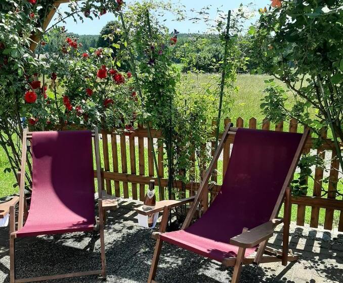 הוסטל Chambtaler Hof