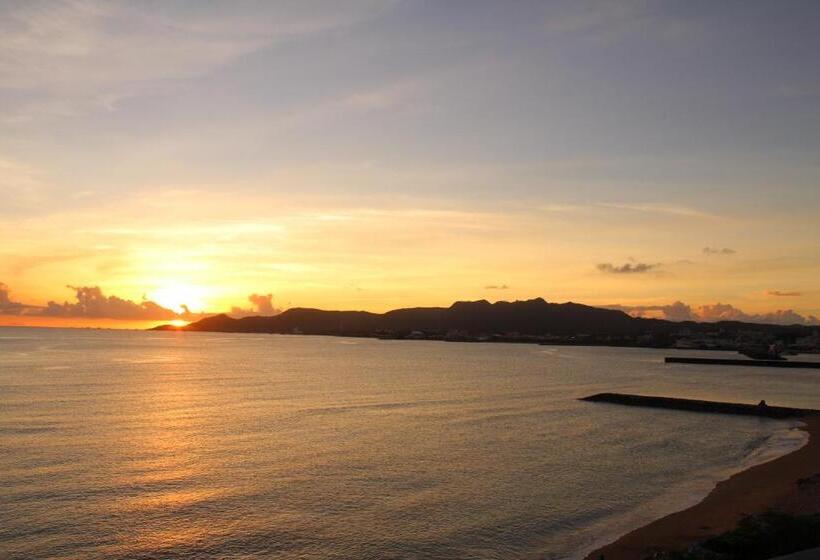 Schronisko Gate Inn Nago