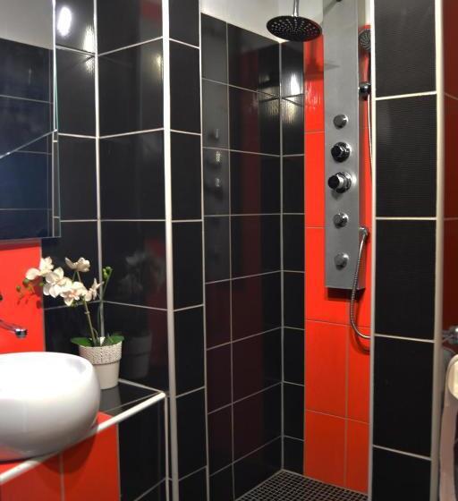 فندق صغير Restaurace A Penzion Lutena