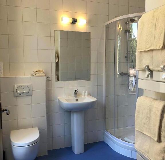 ベッドアンドブレックファースト Gite De La Gare