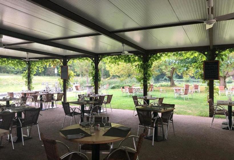 مبيت وإفطار L’île Aux Bateaux