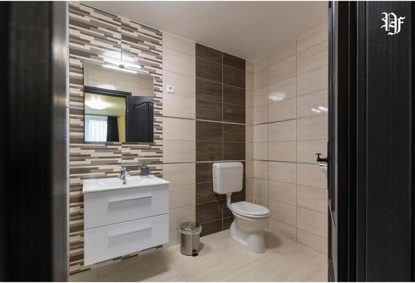 Bed and Breakfast Pásztó Fogadó