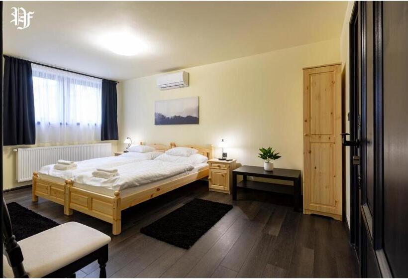 Bed and Breakfast Pásztó Fogadó