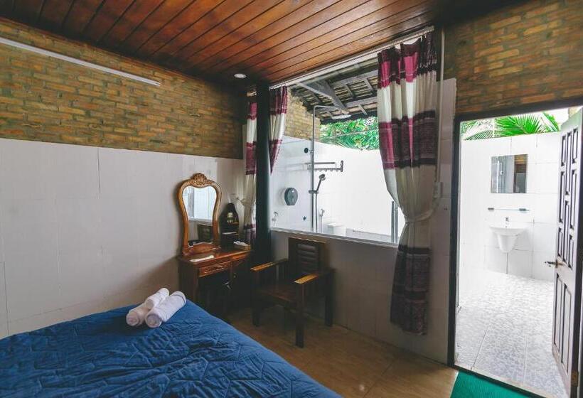 Casa Eco Mekong Resort